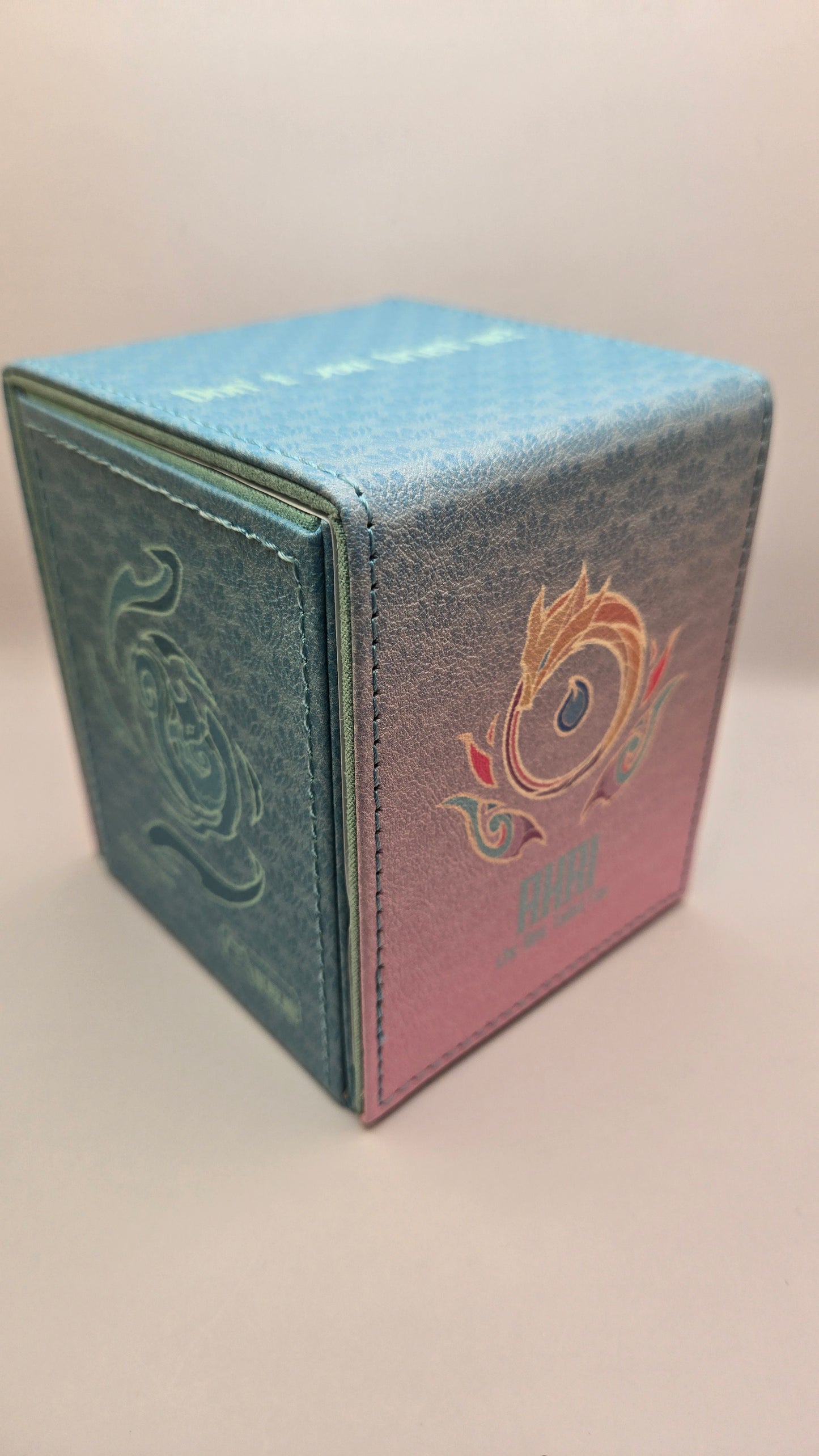 Ahri Deckbox
